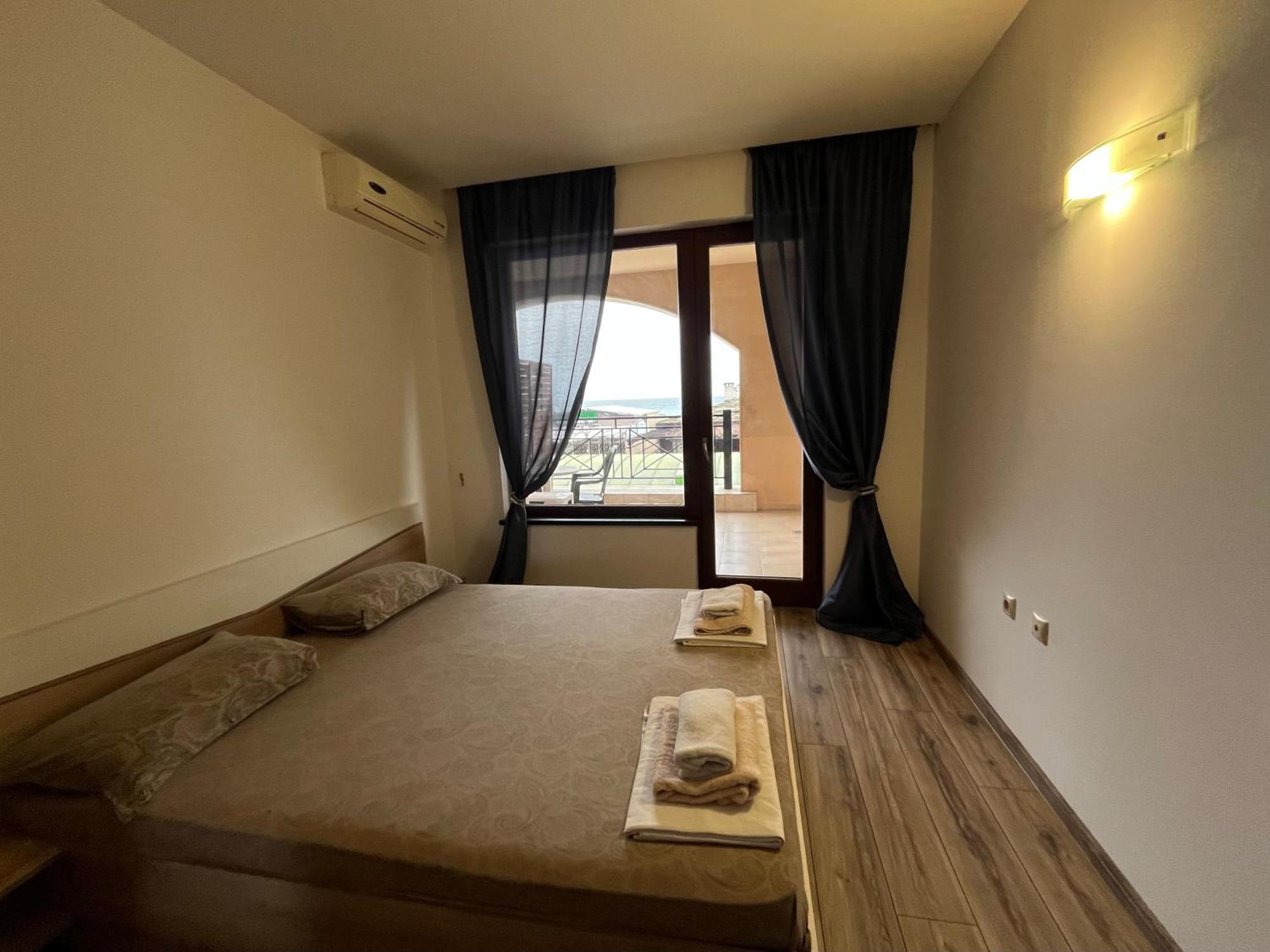 Sea View Rental Front Beach Zlatni pjasătsi Eksteriør bilde